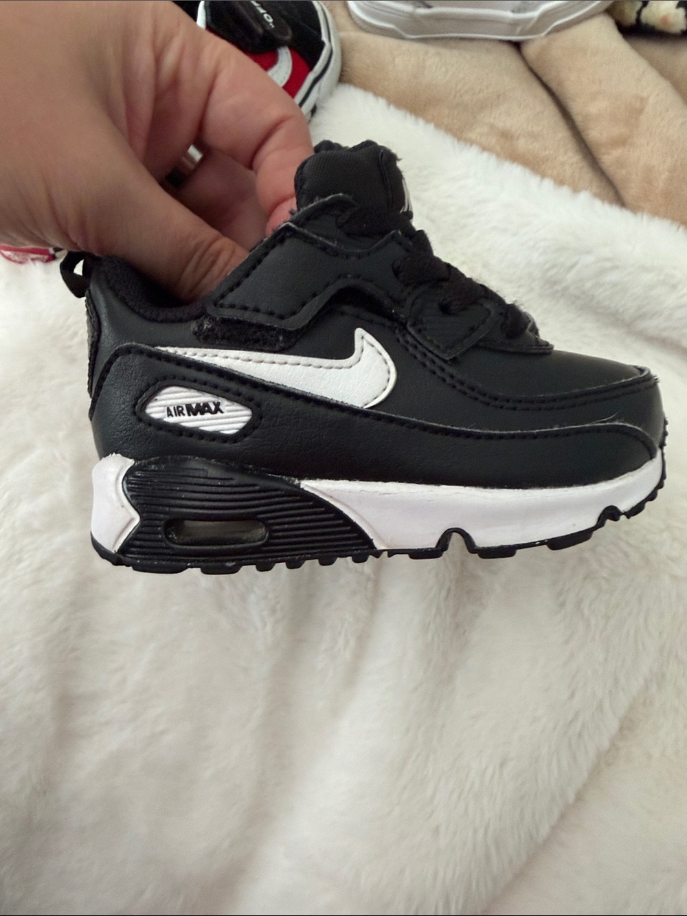 Nike Kids Black and White Air Max Toddler Sneaker